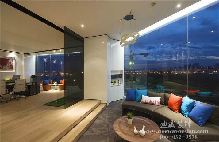 LED显示屏户外安装注意事项
